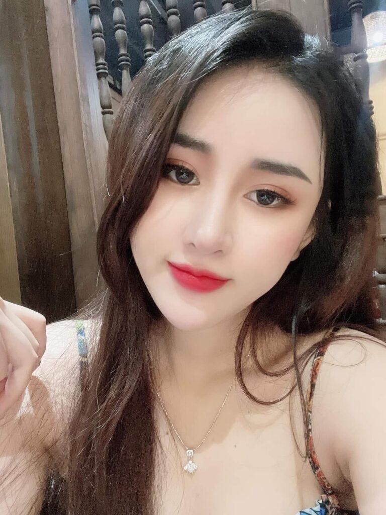 Ảnh Những Chị Gái Đẹp Trào Lưu Nóng Bỏng Hay Vấn Đề Cần Xem Xét Rõ Ràng